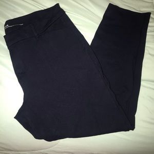 Old Navy Pixie Built In Sculpt Navy Panta